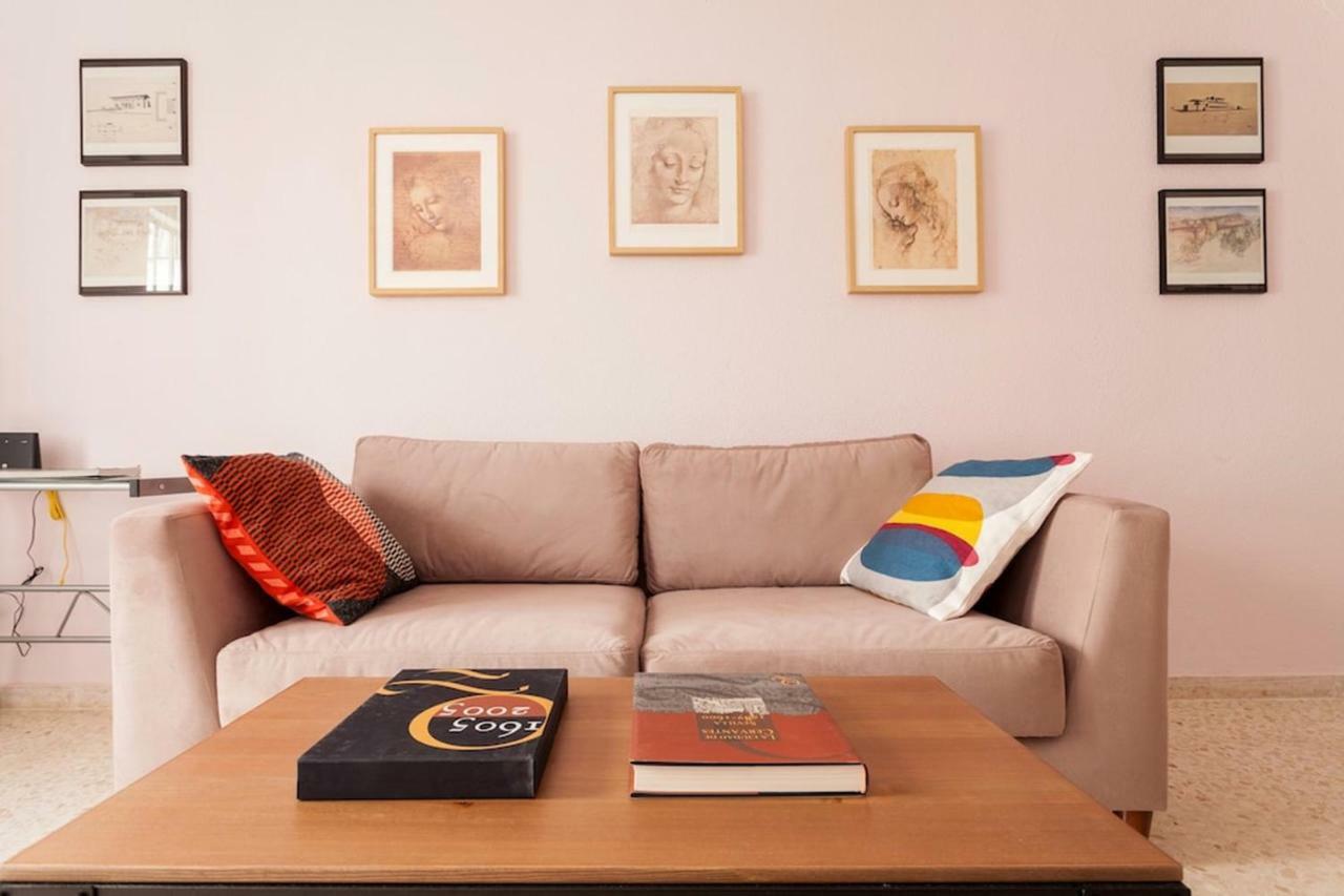 Apartamento Jardin De Santa Paula Sevilla Eksteriør bilde